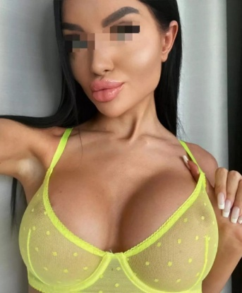 Аня